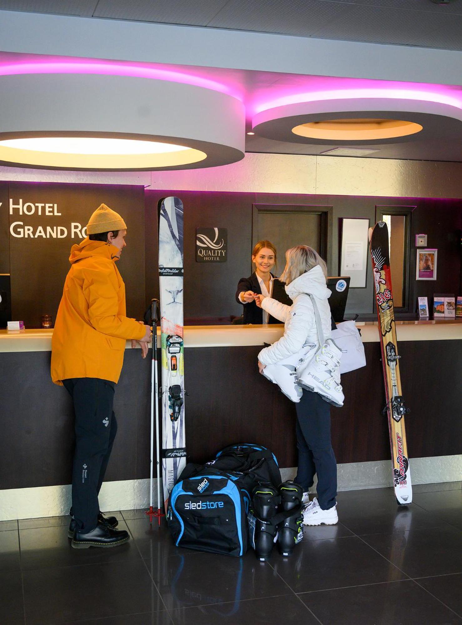 Quality Hotel Grand Royal Нарвік Екстер'єр фото