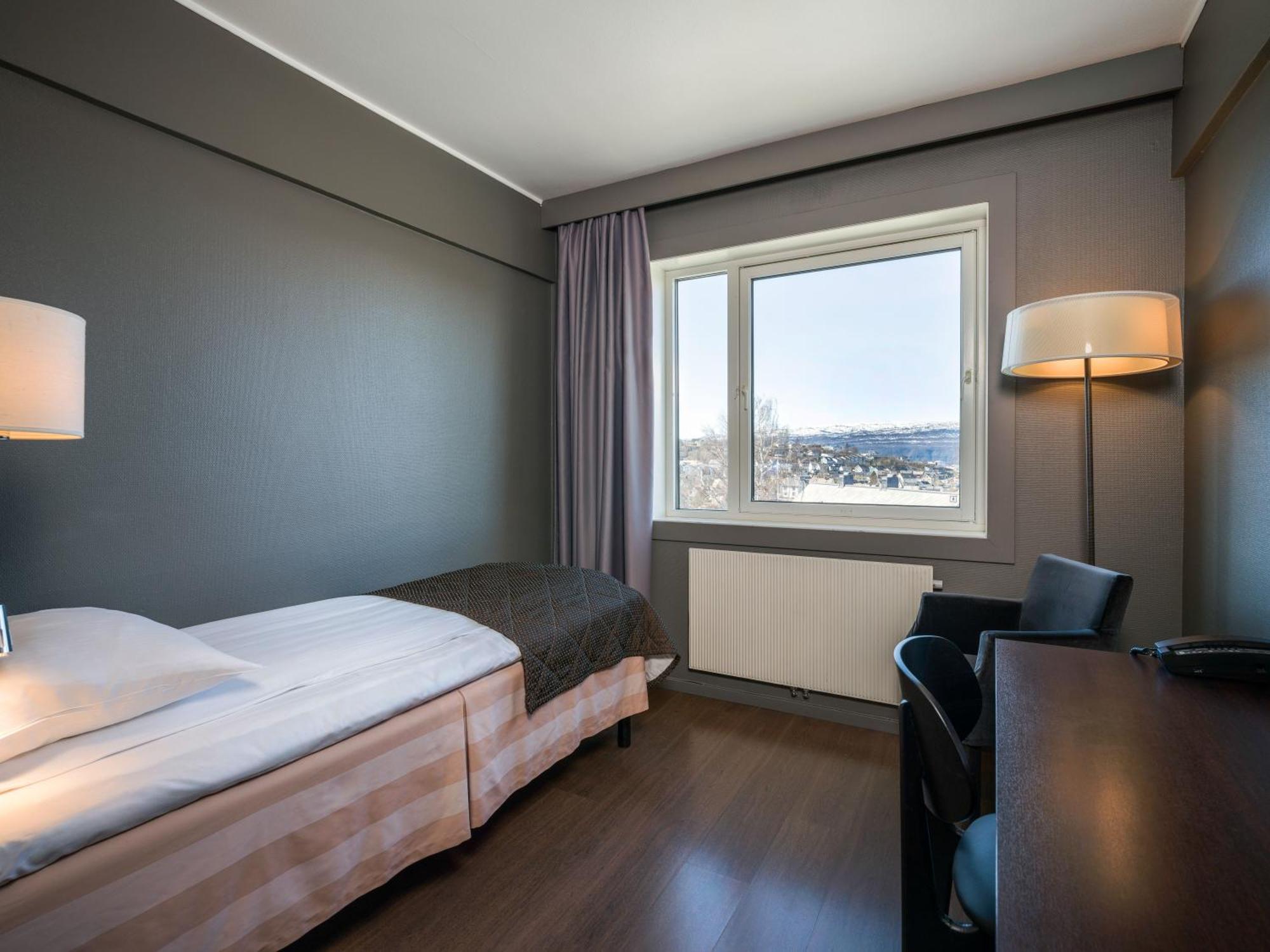 Quality Hotel Grand Royal Нарвік Екстер'єр фото